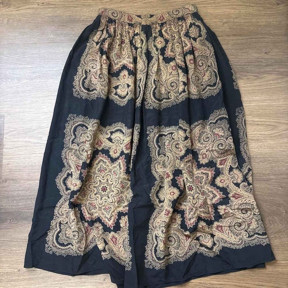 Stunning Skirt Rare Example of authentic wearable art luxury by Gloria Sachs
